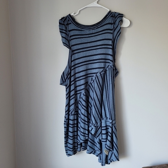 Free People In Between The Linea Tunic - Picture 5 of 9